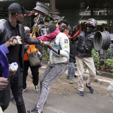 CORRECTION APTOPIX Kenya Blogger Dead