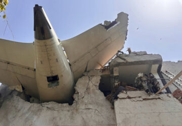 APTOPIX India Plane Crash