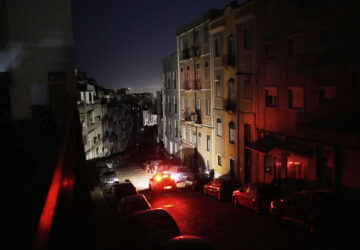 APTOPIX Portugal Power Outage