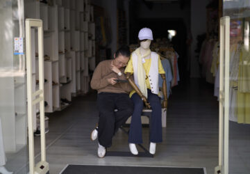 APTOPIX Spain Power Outage