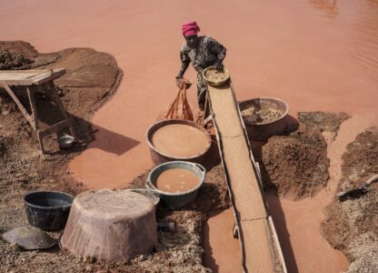 APTOPIX Senegal Gold Mining Mercury