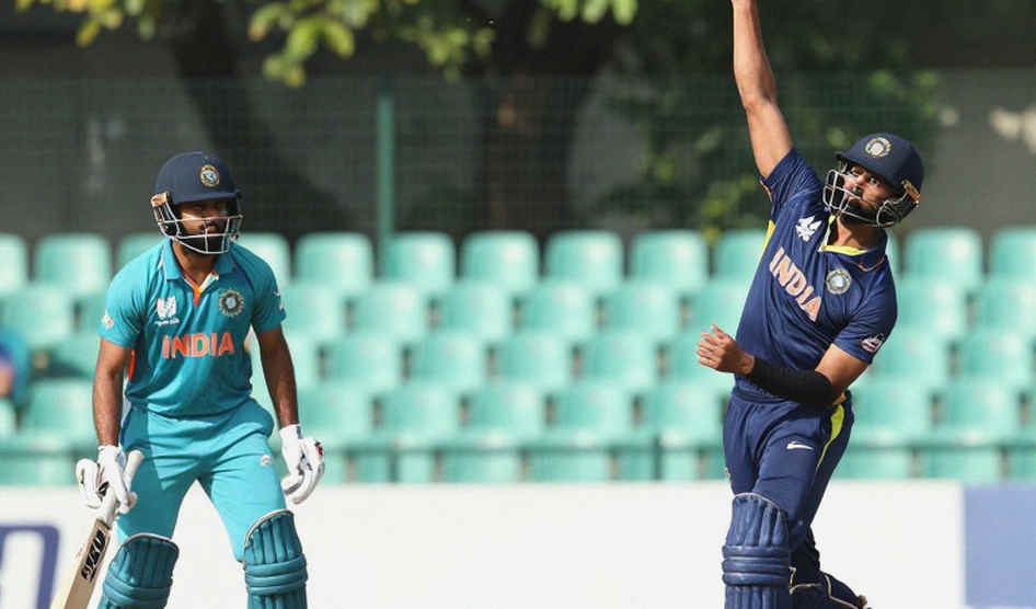 ক্রিকেটের সিদ্ধান্ত-খাতা: একটি ফাঁকা ফাইল আর অপরিবর্তনীয় সত্যের খোঁজ